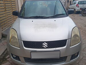 Second Hand Maruti Suzuki Swift VXi in Amreli