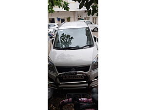 Second Hand Maruti Suzuki Wagon R VXI in Ahmedabad