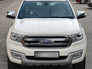 Second Hand Ford Endeavour Titanium 2.2 4x2 AT [2016-2018] in Mumbai