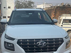 Second Hand Hyundai Venue SX 1.5 CRDi in Sikar