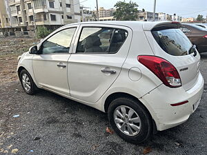 Second Hand Hyundai i20 Asta 1.2 in Navsari