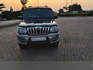 Second Hand Mahindra Scorpio VLX 2WD ABS AT BS-III in Aurangabad