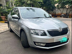 Second Hand Skoda Octavia Ambition 2.0 TDI in Hyderabad