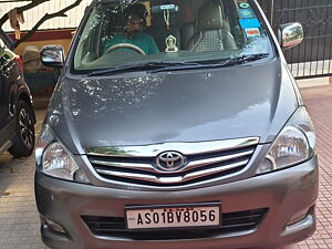 Second Hand Toyota Innova 2.5 E 7 STR in Guwahati