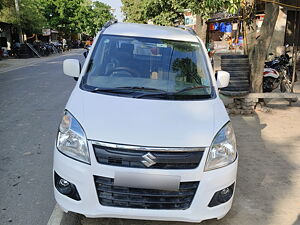 Second Hand Maruti Suzuki Wagon R VXI in Lucknow