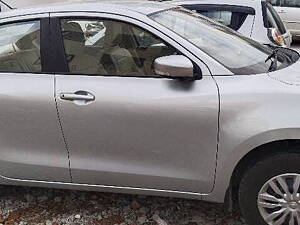 Second Hand Maruti Suzuki DZire VXi in Hyderabad