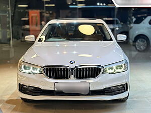 Second Hand BMW 5-Series 520d Sport Line in Rudrapur