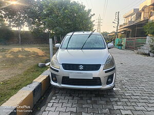 Second Hand Maruti Suzuki Ertiga VDi in Chandigarh