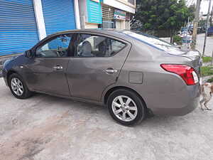 Second Hand Renault Scala RxZ Diesel in Hyderabad