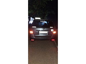 Second Hand Toyota Innova 2.0 VX 8 STR in Virar