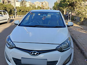 Second Hand Hyundai i20 Sportz 1.4 CRDI in Surat