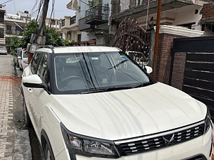 Second Hand மஹிந்திரா  xuv300 w6 1.2 பெட்ரோல் ஏ‌எம்டீ [2021] in யமுனாநகர்