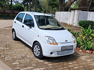 Second Hand Chevrolet Spark LS 1.0 LPG in Delhi