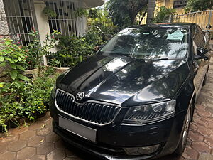 Second Hand Skoda Octavia 2.0 TDI CR Ambition Plus in Chennai