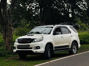 Second Hand Toyota Fortuner 3.0 4x2 AT in Mahe