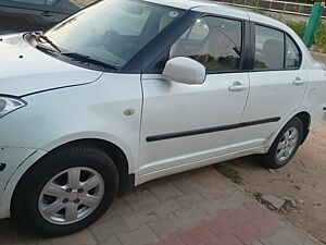 Second Hand Maruti Suzuki Swift DZire ZXi 1.2 BS-IV in Ahmedabad