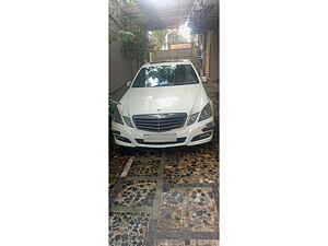 Second Hand मर्सिडीज़ बेंज़ E-क्लास e350 in पुणे