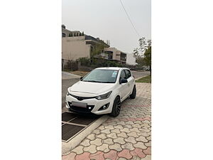 Second Hand Hyundai i20 Asta 1.4 CRDI in Chandigarh