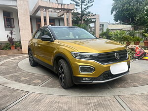 Second Hand Volkswagen T-Roc 1.5 TSI in Ahmedabad