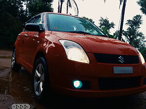 Second Hand Maruti Suzuki Swift VXi in Gonikoppal