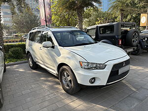 Second Hand Mitsubishi Outlander 2.4 MIVEC in Gurgaon