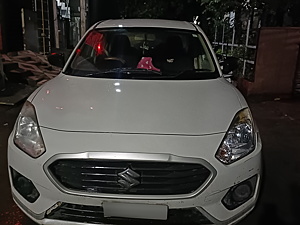 Second Hand Maruti Suzuki DZire LXi in Ujjain