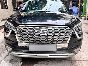 Second Hand Hyundai Alcazar Platinum 7 STR 2.0 Petrol in Delhi