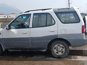 Second Hand Tata Safari 2.2 LX 4x2 in Dhanbad