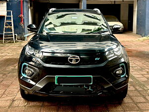 Second Hand Tata Nexon EV XZ Plus Dark Edition in Pune