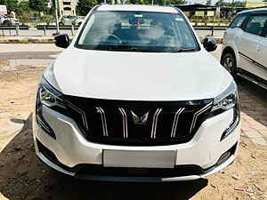 Second Hand महिंद्रा xuv700 AX5 डीज़ल एमटी 7 सीटर [2023-2024] in चंडीगढ़