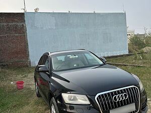 Second Hand Audi Q5 2.0 TDI quattro Premium in Khatima