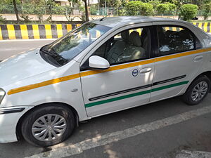 Second Hand Toyota Etios 1.2 G in Delhi