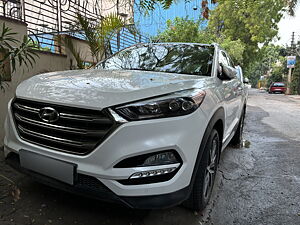 Second Hand Hyundai Tucson GLS 2WD AT Petrol in Ghaziabad