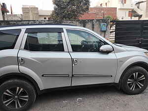 Second Hand महिंद्रा XUV500 w6 in जालंधर