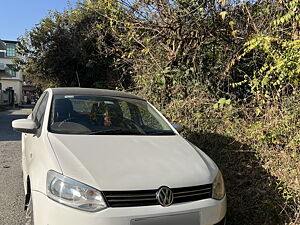 Second Hand Volkswagen Polo Highline1.2L (P) in Dehradun