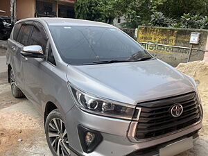 Second Hand Toyota Innova Crysta ZX 2.4 7 STR in Delhi