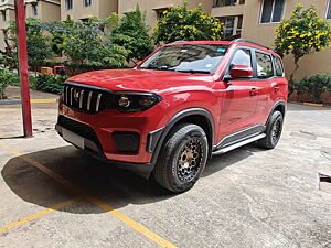 Second Hand Mahindra Scorpio Z4 Petrol MT 7 STR (ESP) in Bangalore