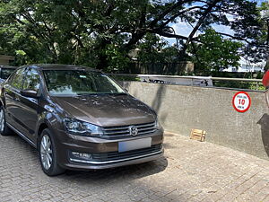 Second Hand Volkswagen Vento Highline Plus 1.5 (D) 16 Alloy in Bangalore