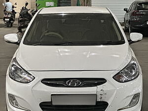 Second Hand Hyundai Verna Fluidic 1.6 VTVT SX in Jamnagar