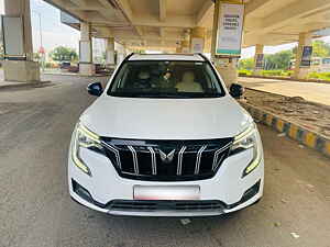 Second Hand महिंद्रा xuv700 AX 5 पेट्रोल एमटी 7 सीटर [2021] in ग्रेटर नोएडा