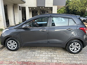 Second Hand Hyundai Grand i10 Sportz 1.2 Kappa VTVT Dual Tone in Faridabad