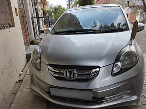 Second Hand Honda Amaze 1.5 VX i-DTEC in Lucknow