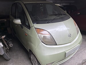 Second Hand Tata Nano Base in Kolkata