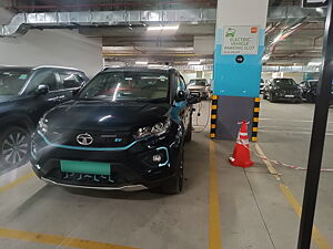 Second Hand Tata Nexon EV XZ Plus LUX in Madanapalle