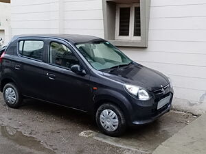 Second Hand Maruti Suzuki Alto 800 Lxi in Ahmedabad