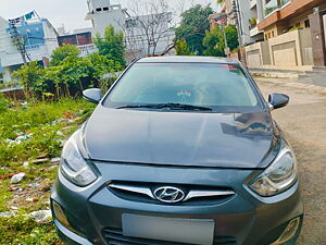 Second Hand Hyundai Verna Fluidic 1.6 CRDi SX in Allahabad