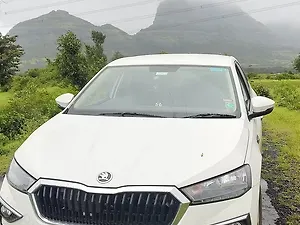 Second Hand स्कोडा स्लाविया एम्बिशन 1.0 लीटर टीएसआई एमटी in अहमेदनगर