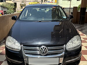 Second Hand Volkswagen Jetta Comfortline 1.9 TDI AT in Bangalore