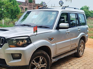 Second Hand Mahindra Scorpio S10 in Robertsganj