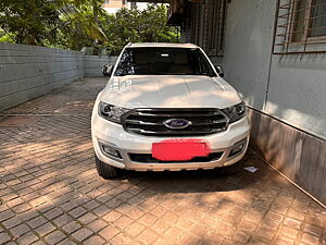 Second Hand Ford Endeavour Titanium Plus 3.2 4x4 AT in Mumbai